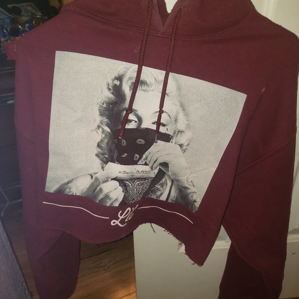 Marilyn Monroe crop top hoodie